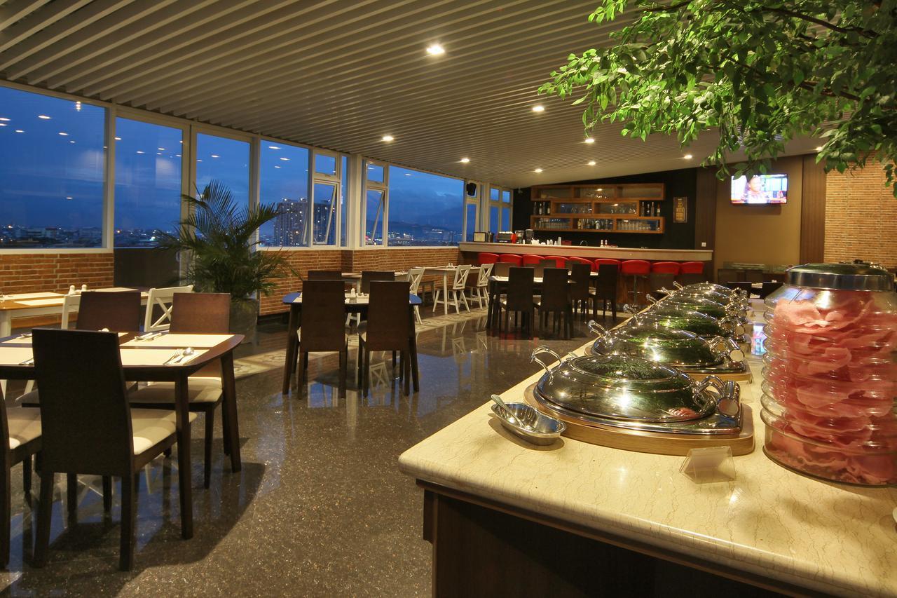 Hotel West Point 4*