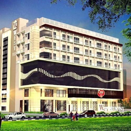 Hotel West Point 4*